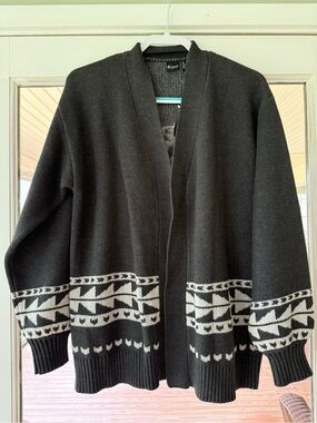 NWT Ariat Black Western Bull Skull Knit Cardigan Sweater Aztec Open Front Size M